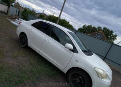 Toyota Yaris 2008 года