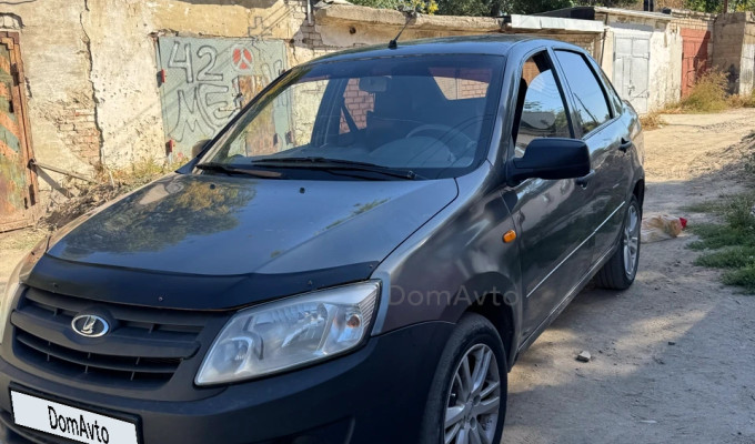 ВАЗ (Lada) Granta 2012 года
