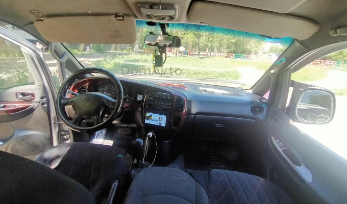 Hyundai Starex 2001 года