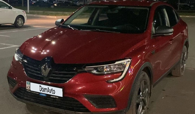 Renault Arkana 2021 года