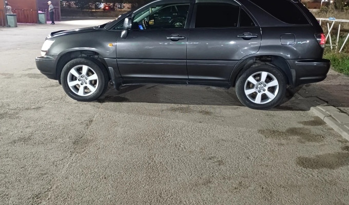 Lexus RX 2001 года