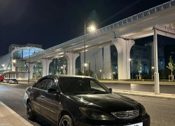 Toyota Camry 2004 года