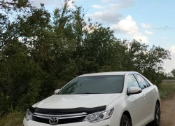 Toyota Camry 2016 года