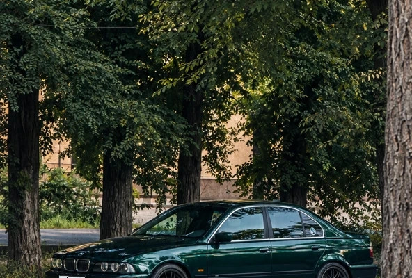 BMW 5 серия 1998 года