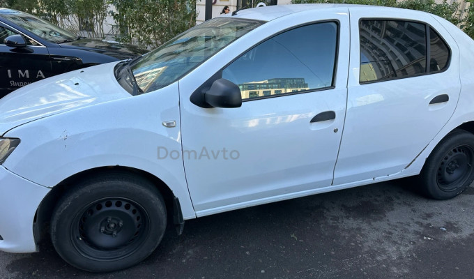 Renault Logan 2015 года
