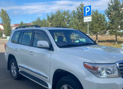 Toyota Land Cruiser 2012 года