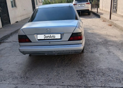 Mercedes-Benz E-Класс 1994 года