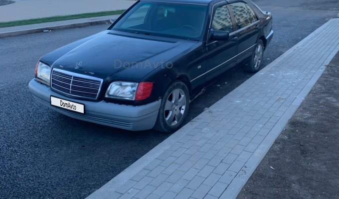 Mercedes-Benz S-Класс 1995 года