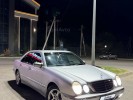 Mercedes-Benz E-Класс 2001 года
