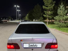 Mercedes-Benz E-Класс 2001 года
