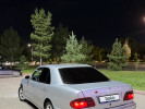 Mercedes-Benz E-Класс 2001 года