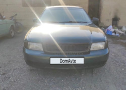 Audi A4 1995 года