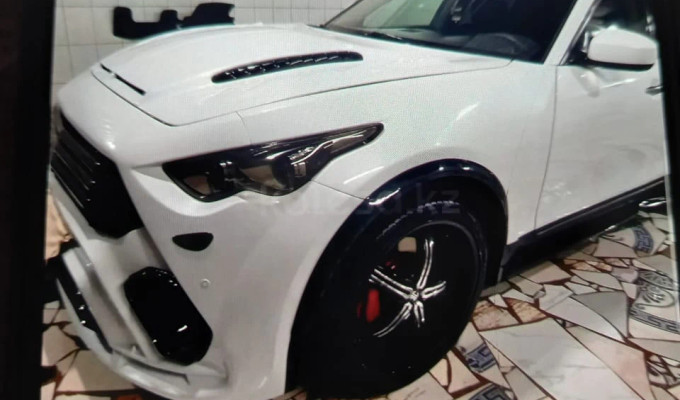Infiniti FX-Series 2009 года
