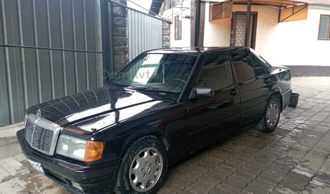 Mercedes-Benz 190 1992 года