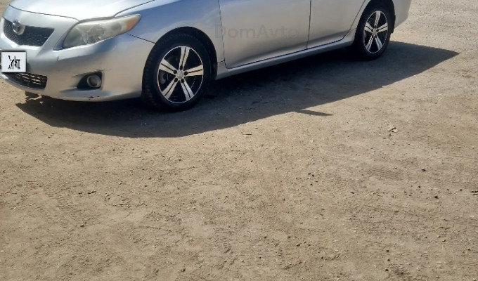 Toyota Corolla 2010 года