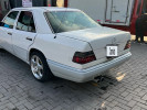 Mercedes-Benz E-Класс 1993 года