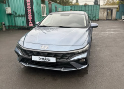 Hyundai Elantra 2023 года