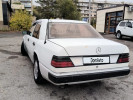 Mercedes-Benz E-Класс 1990 года