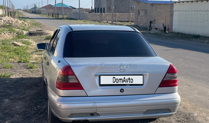 Mercedes-Benz C-Класс 1995 года