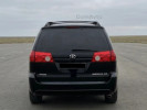 Toyota Sienna 2010 года