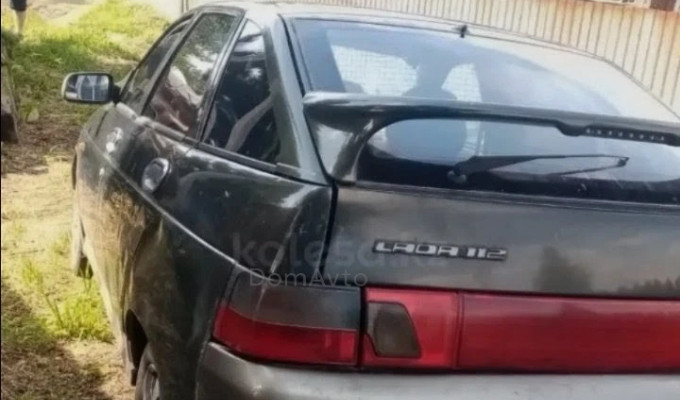 ВАЗ (Lada) 2112 2004 года
