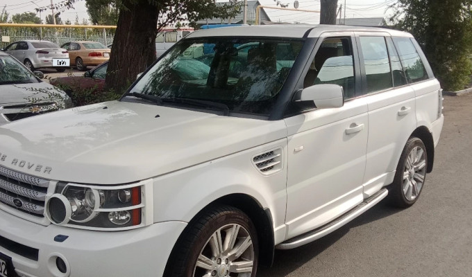 Land Rover Range Rover Sport 2008 года