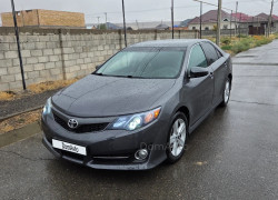 Toyota Camry 2014 года
