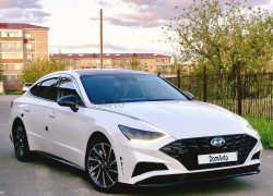 Hyundai Sonata 2022 года