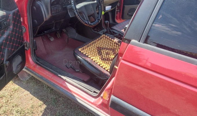 Volkswagen Passat 1993 года