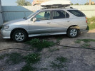 Nissan R'nessa 1998 года