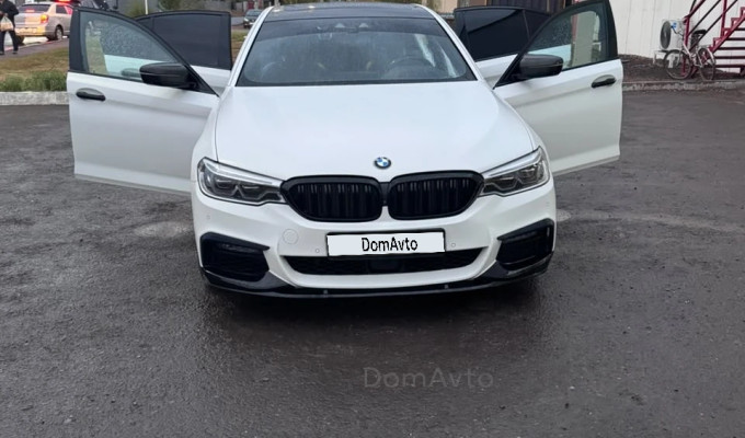 BMW 5 серия 2020 года