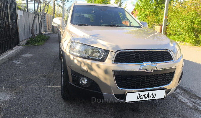 Chevrolet Captiva 2013 года