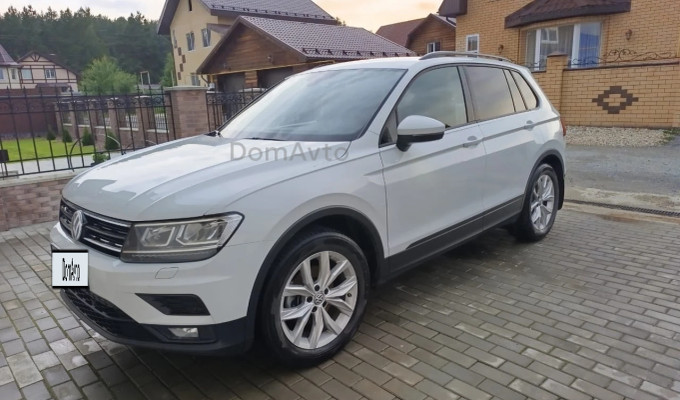 Volkswagen Tiguan 2020 года
