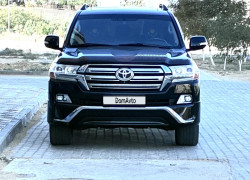 Toyota Land Cruiser 2016 года