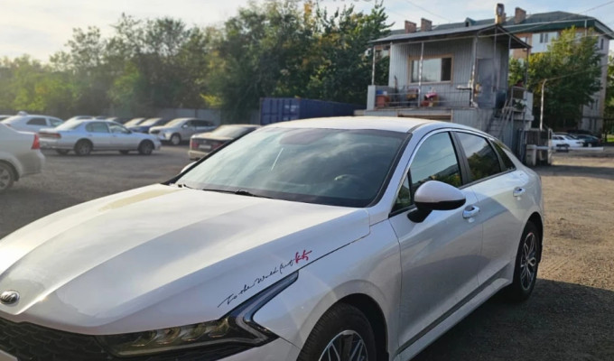 Kia K5 2021 года