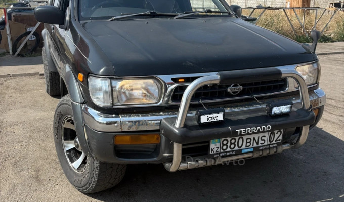Nissan Terrano 1997 года