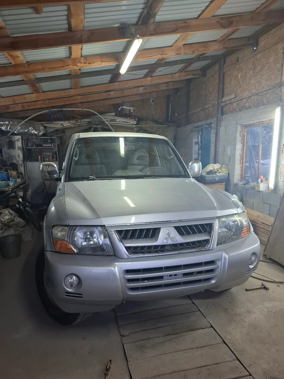 Mitsubishi Pajero, 2005