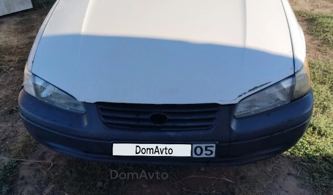 Toyota Camry 1998 года