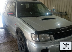 Subaru Forester 1997 года