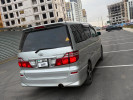 Toyota Alphard 2003 года