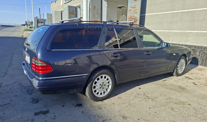 Mercedes-Benz E-Класс 1997 года