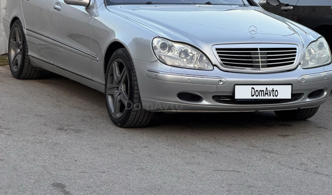 Mercedes-Benz S-Класс 2001 года