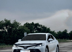 Toyota Camry 2018 года