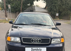 Audi A4 1998 года