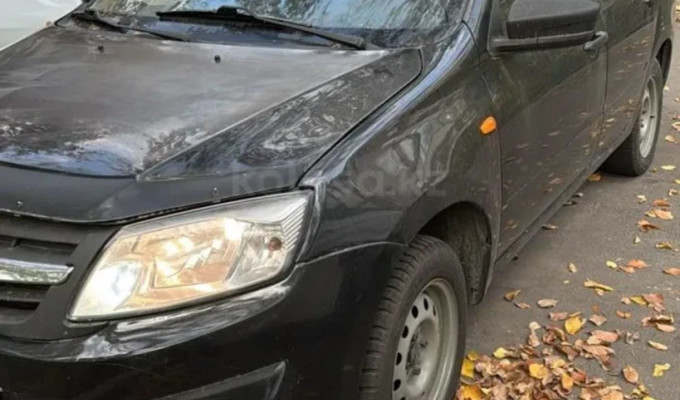 ВАЗ (Lada) Granta 2015 года
