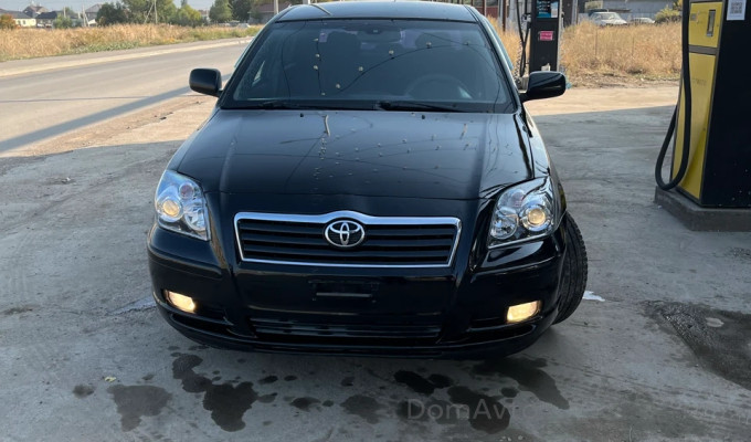 Toyota Avensis 2005 года