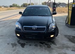 Toyota Avensis 2005 года