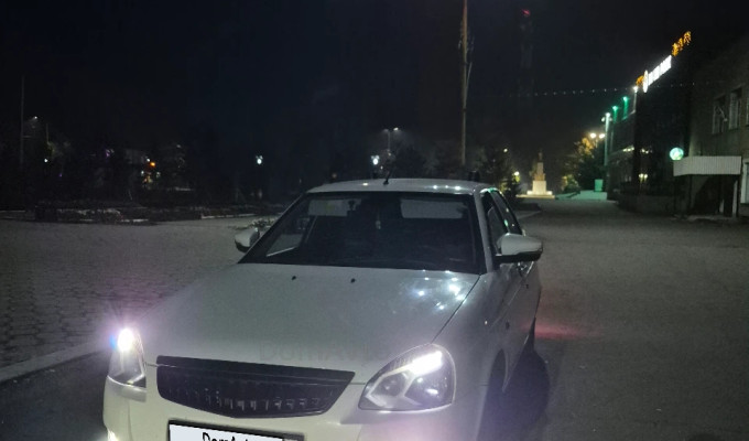 ВАЗ (Lada) Priora 2012 года