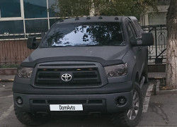 Toyota Tundra 2011 года
