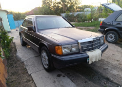 Mercedes-Benz 190 1992 года